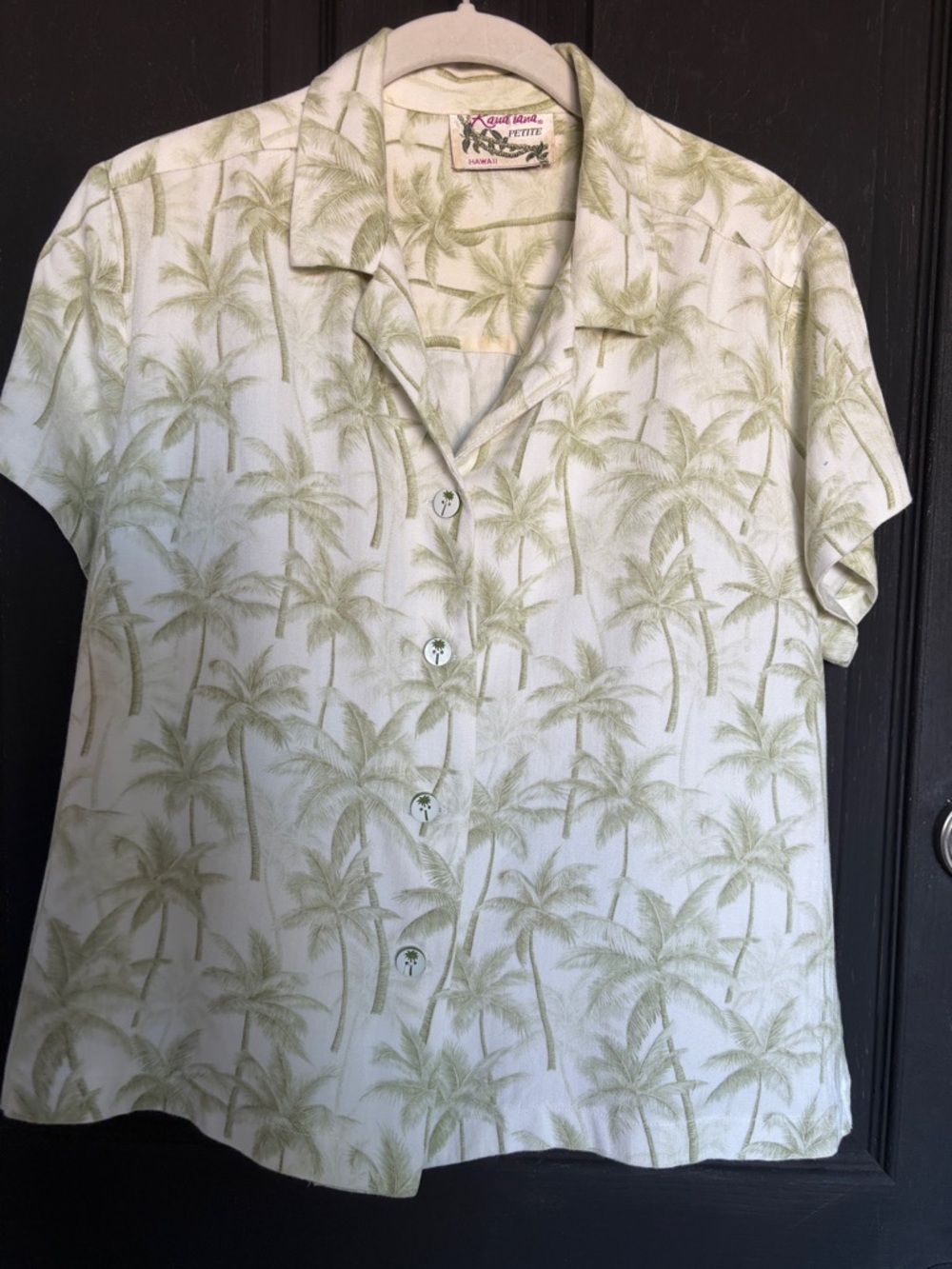 Tropical Palm Print Button-Up Blouse in Soft Sage